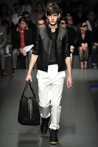 Gianfranco Ferre / - 2010